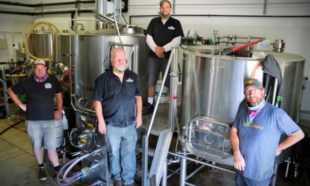 Coin Toss Brewing Collaborates with Vanguard Brewing on Pink Paradise Gose