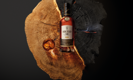 Ron Abuelo Introduces Two Oaks XII Años Rum to the U.S. Market